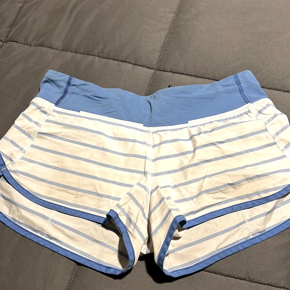 Size 6 speed shorts lululemon